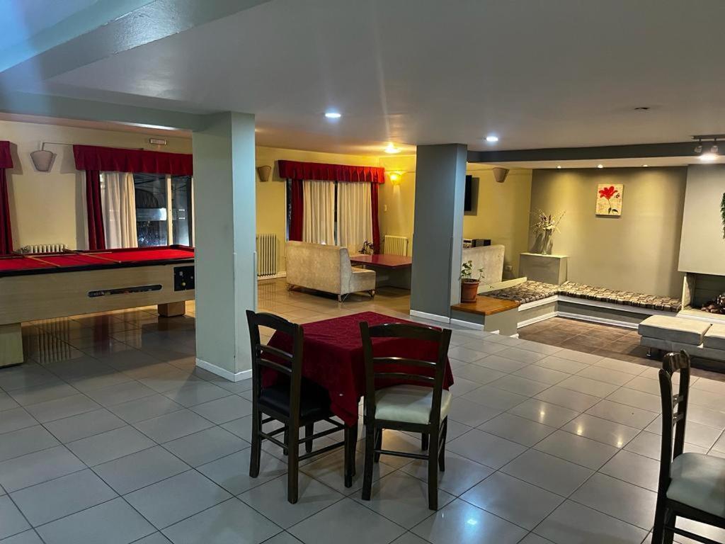 Hotel Internacional San Carlos de Bariloche Luaran gambar